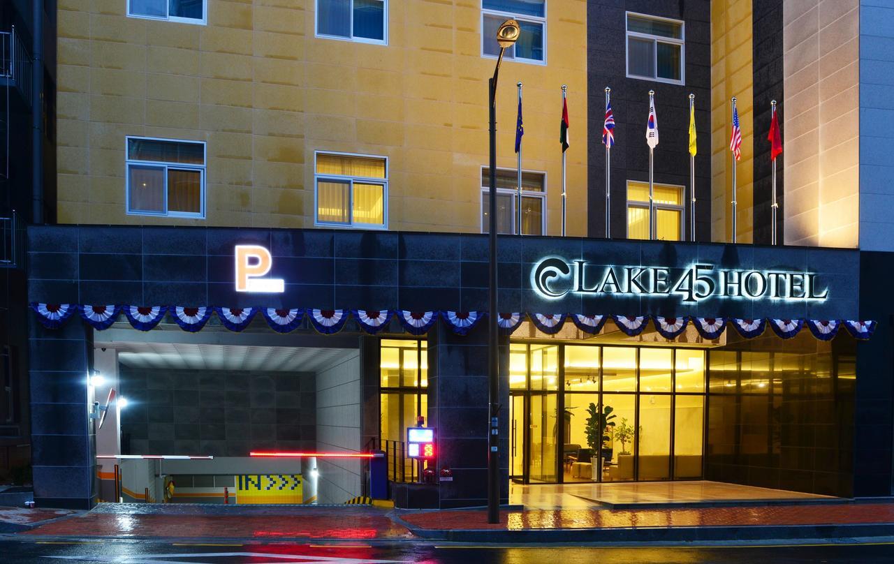 Lake 45 Hotel Naju Exteriör bild